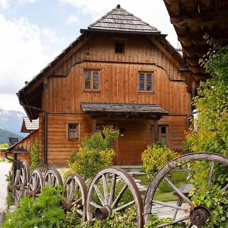 St Martin Chalet *