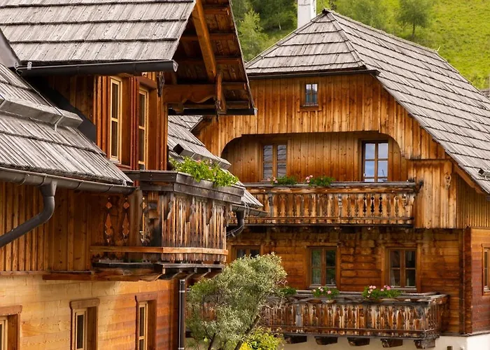 St Martin * Sankt Michael im Lungau